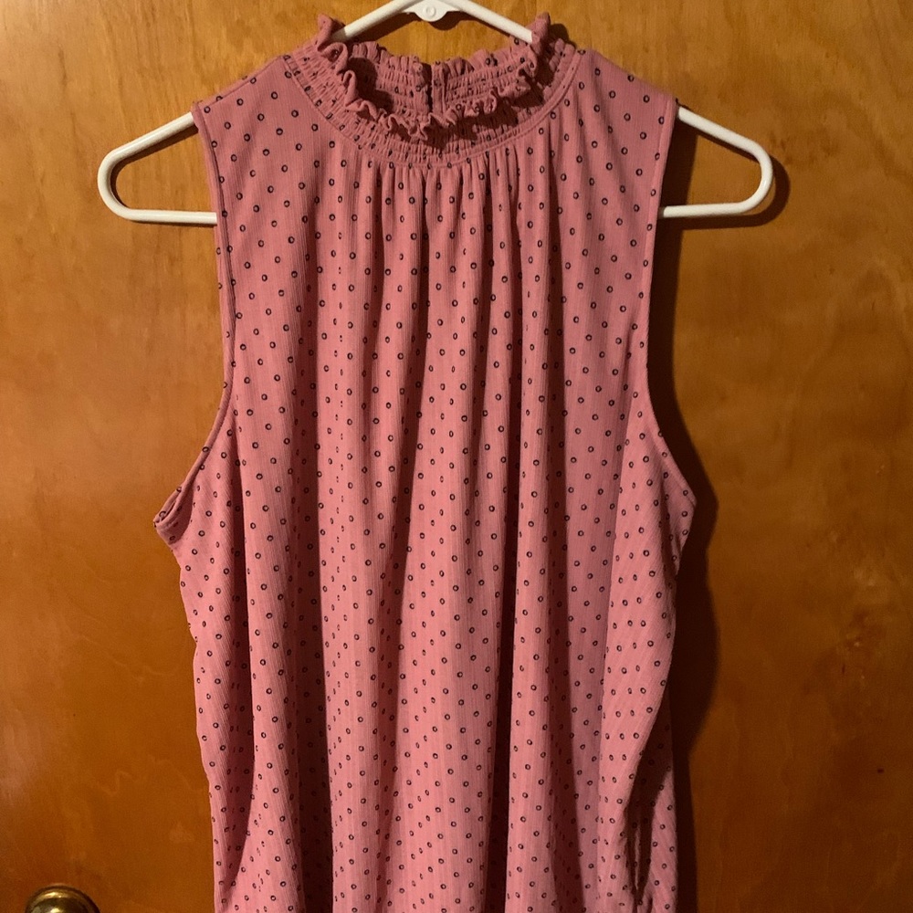 Apt. 9 - Sleeveless women’s shirt